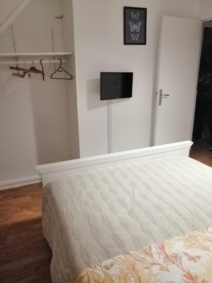 Chambres D'Hotes Chez Marilou Aulnay-sous-Bois Luaran gambar
