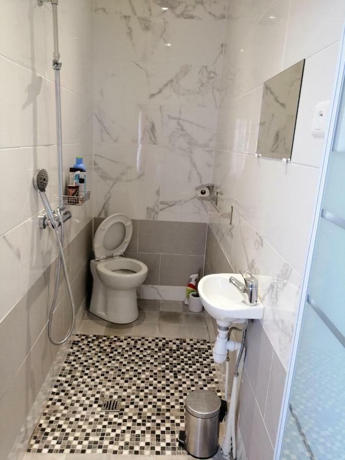Chambres D'Hotes Chez Marilou Aulnay-sous-Bois Luaran gambar